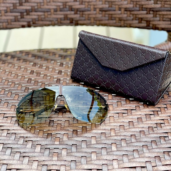 Gucci Accessories - Gucci Shades